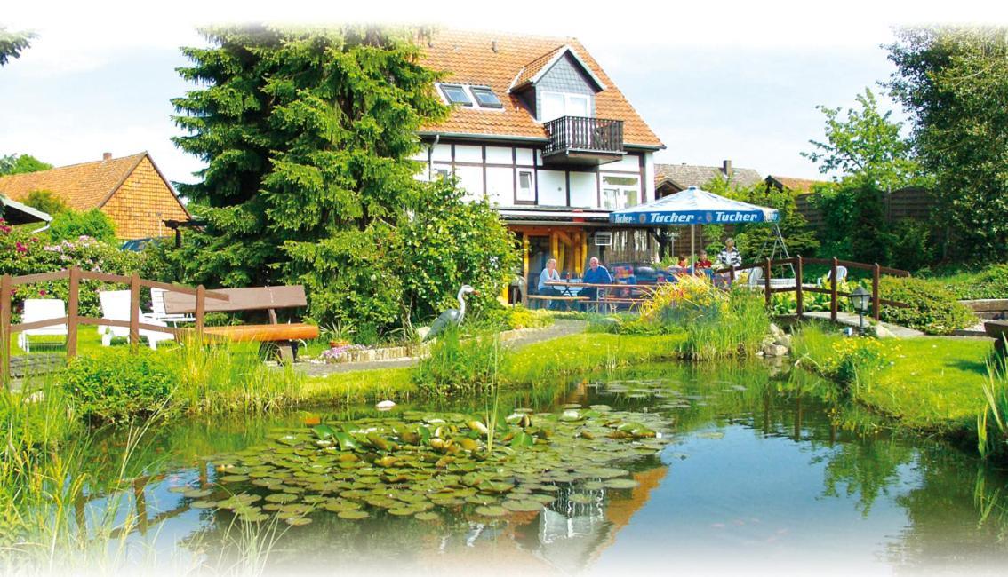 Hotel Auf Dem Langenhof Wunstorf Exteriör bild